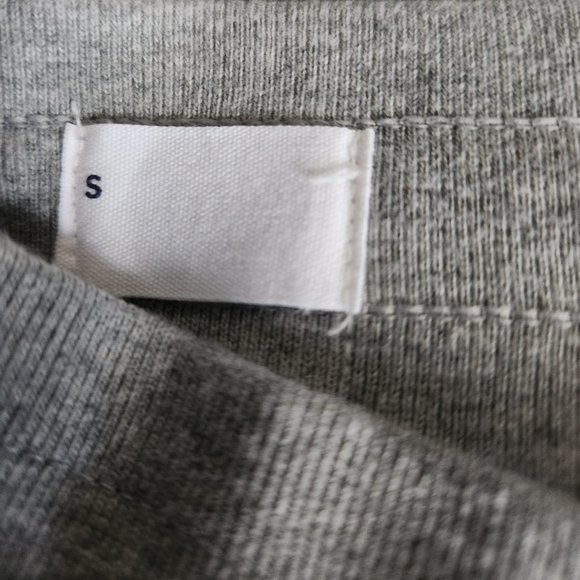 GAP Grey Sweat shorts - Picture 4 of 5